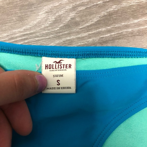 Hollister Blue and Mint bikini (top and bottom) - Picture 4 of 7
